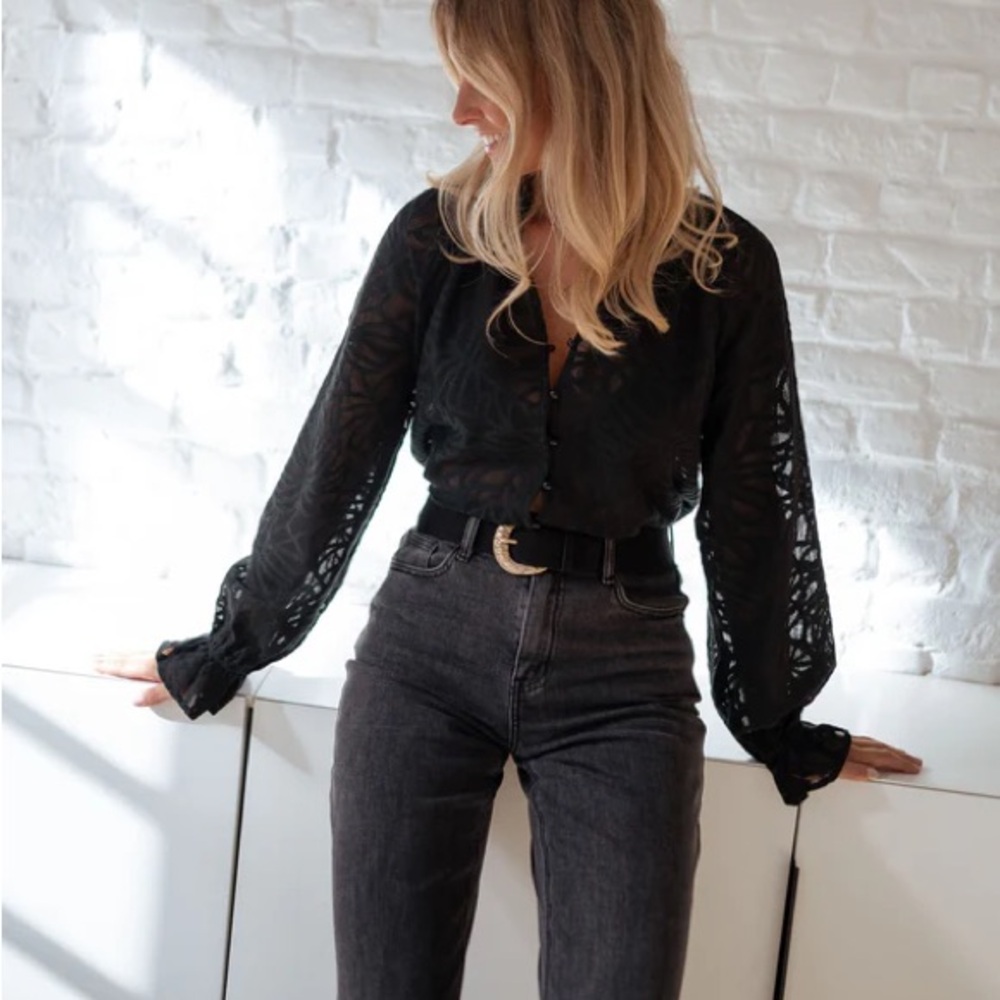 Easy Clothes Black Salima Blouse